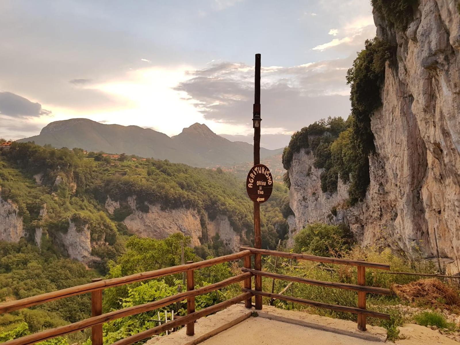 Agriturismo Orrido Di Pino Agerola Eksteriør billede