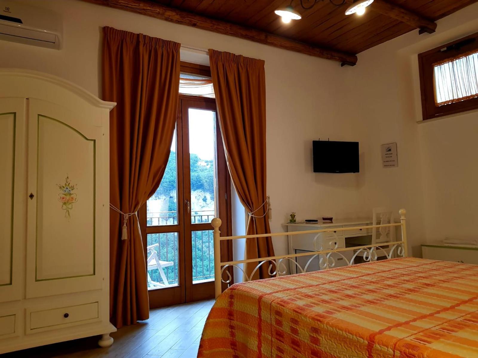 Agriturismo Orrido Di Pino Agerola Eksteriør billede