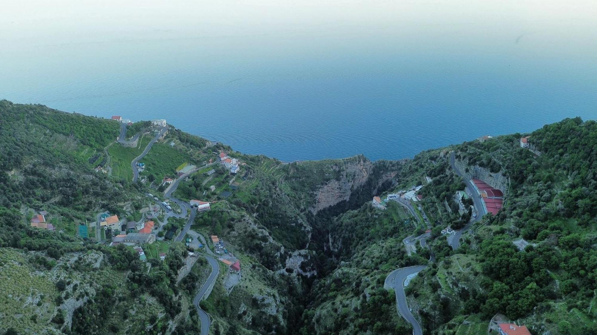 Agriturismo Orrido Di Pino Agerola Eksteriør billede
