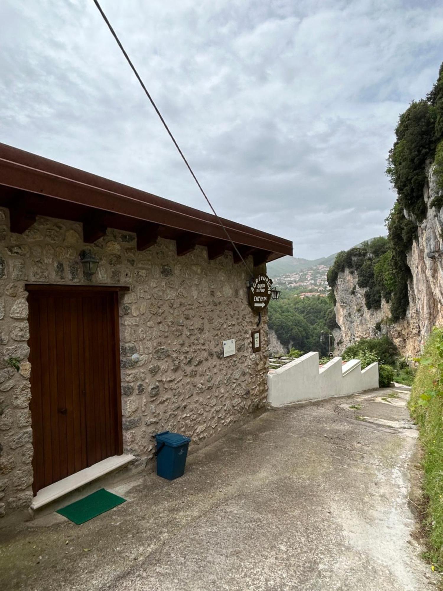 Agriturismo Orrido Di Pino Agerola Eksteriør billede