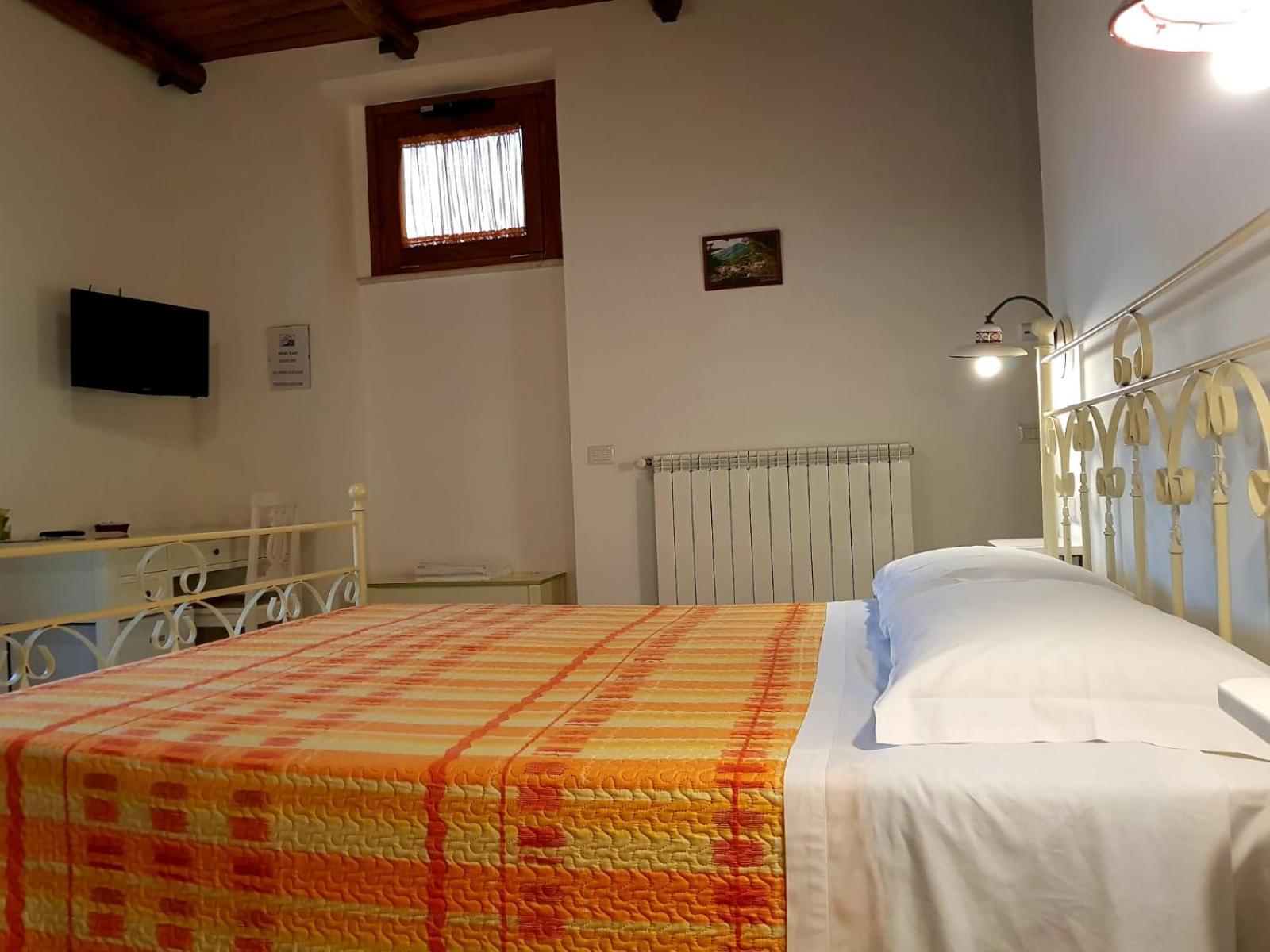 Agriturismo Orrido Di Pino Agerola Værelse billede